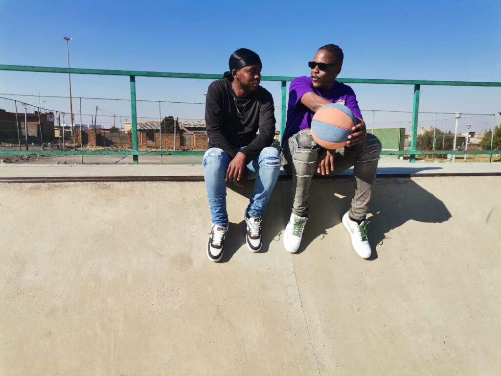 The musical duo Kingsmen