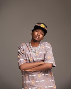 Monster Tee, Skoloto